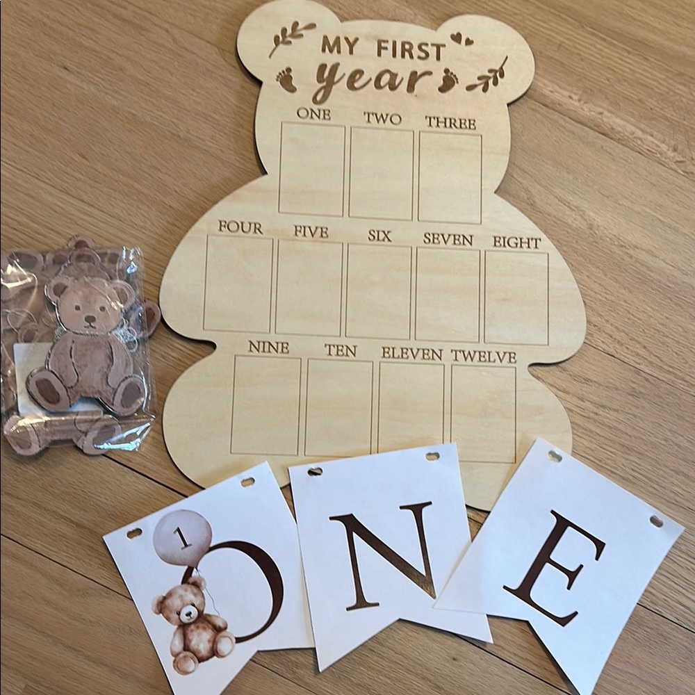 Beary first birthday party decor